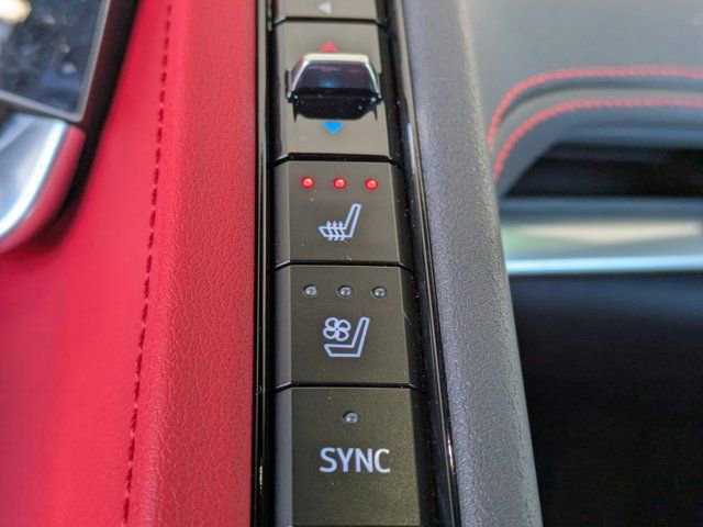 Used 2023 Chevrolet Corvette Stingray w/ Z51 Performance Package image 30