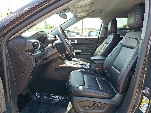 Certified 2023 Ford Explorer XLT w/ Equipment Group 202A AWD/4WD image 12