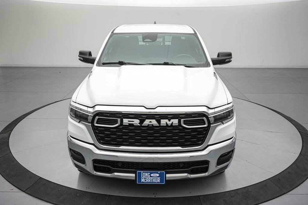 Used 2025 RAM 1500 Big Horn AWD/4WD image 9