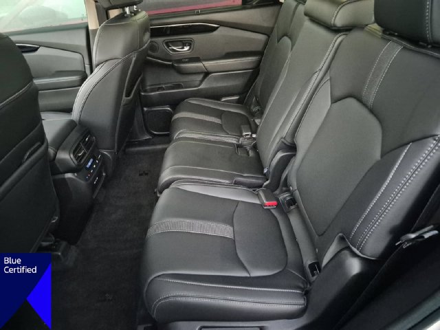 Used 2025 Honda Pilot EX-L image 28