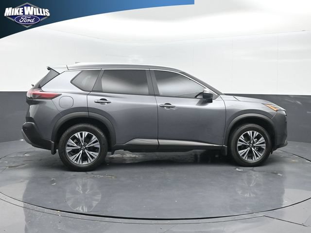 Used 2023 Nissan Rogue SV w/ SV Premium B Package FWD image 8