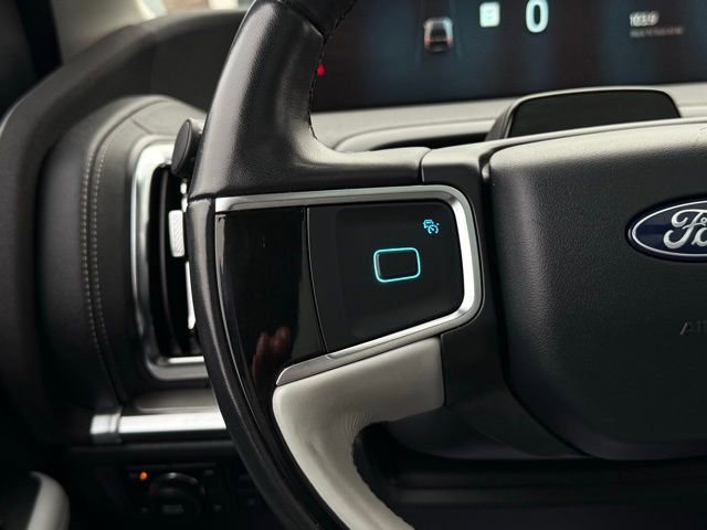 Certified 2025 Ford Expedition Max Platinum image 13