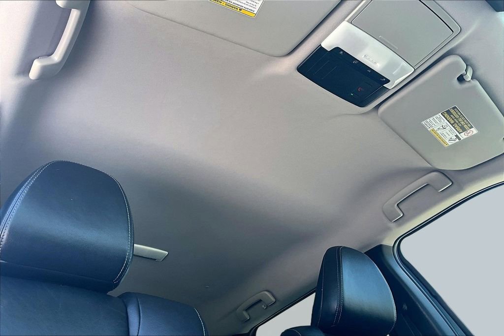 Used 2022 Mitsubishi Outlander SEL AWD/4WD image 22