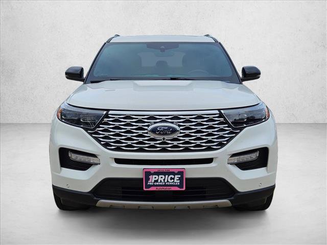 Certified 2023 Ford Explorer Platinum w/ Equipment Group 601A AWD/4WD image 2