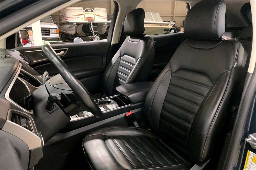 Certified 2019 Ford Edge SEL w/ Equipment Group 201A image 23