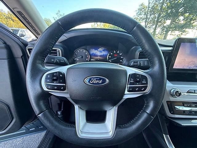 Certified 2023 Ford Explorer XLT w/ Equipment Group 202A AWD/4WD image 23