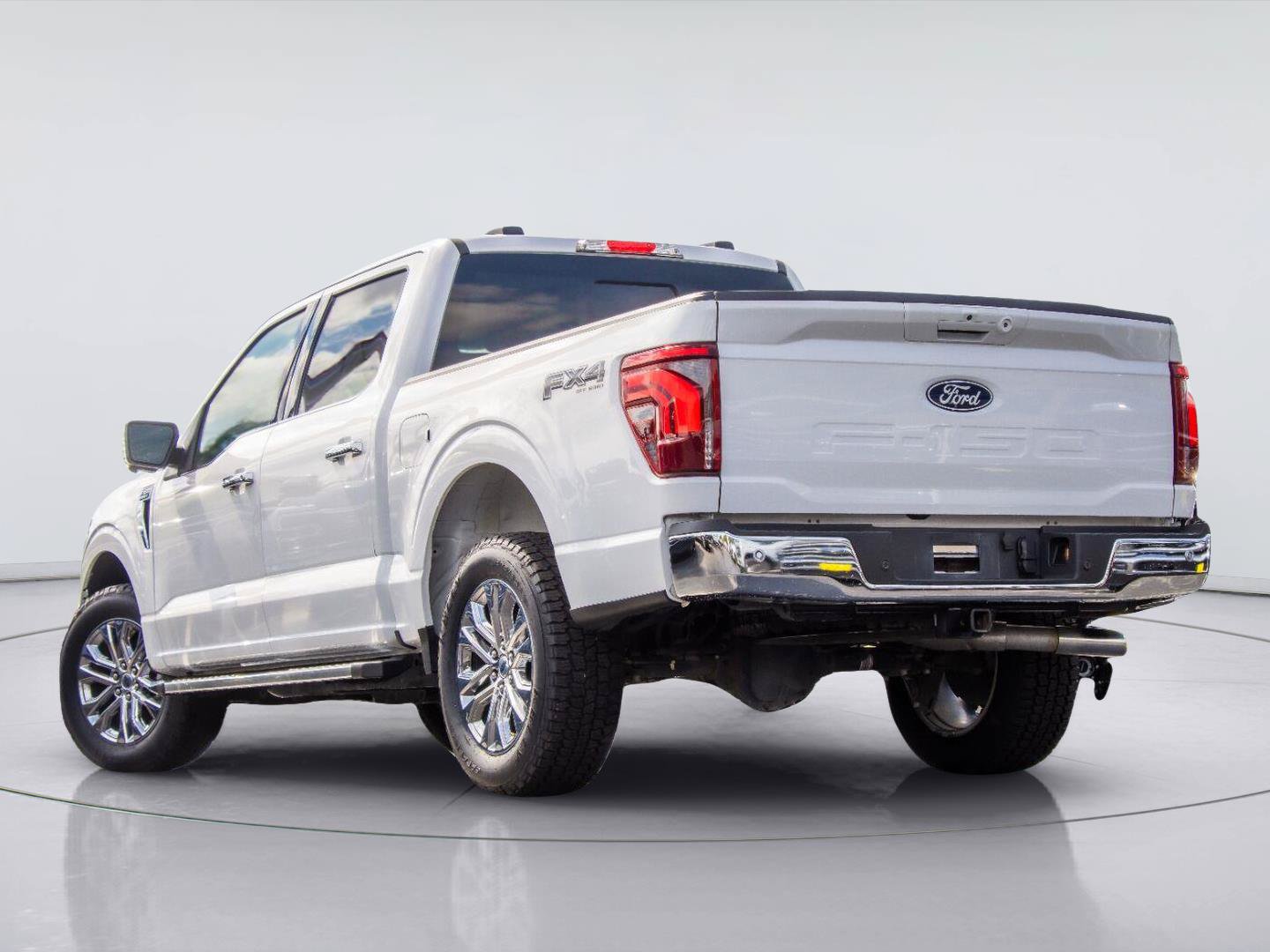Certified 2025 Ford F150 Lariat w/ Equipment Group 501A Mid AWD/4WD image 2