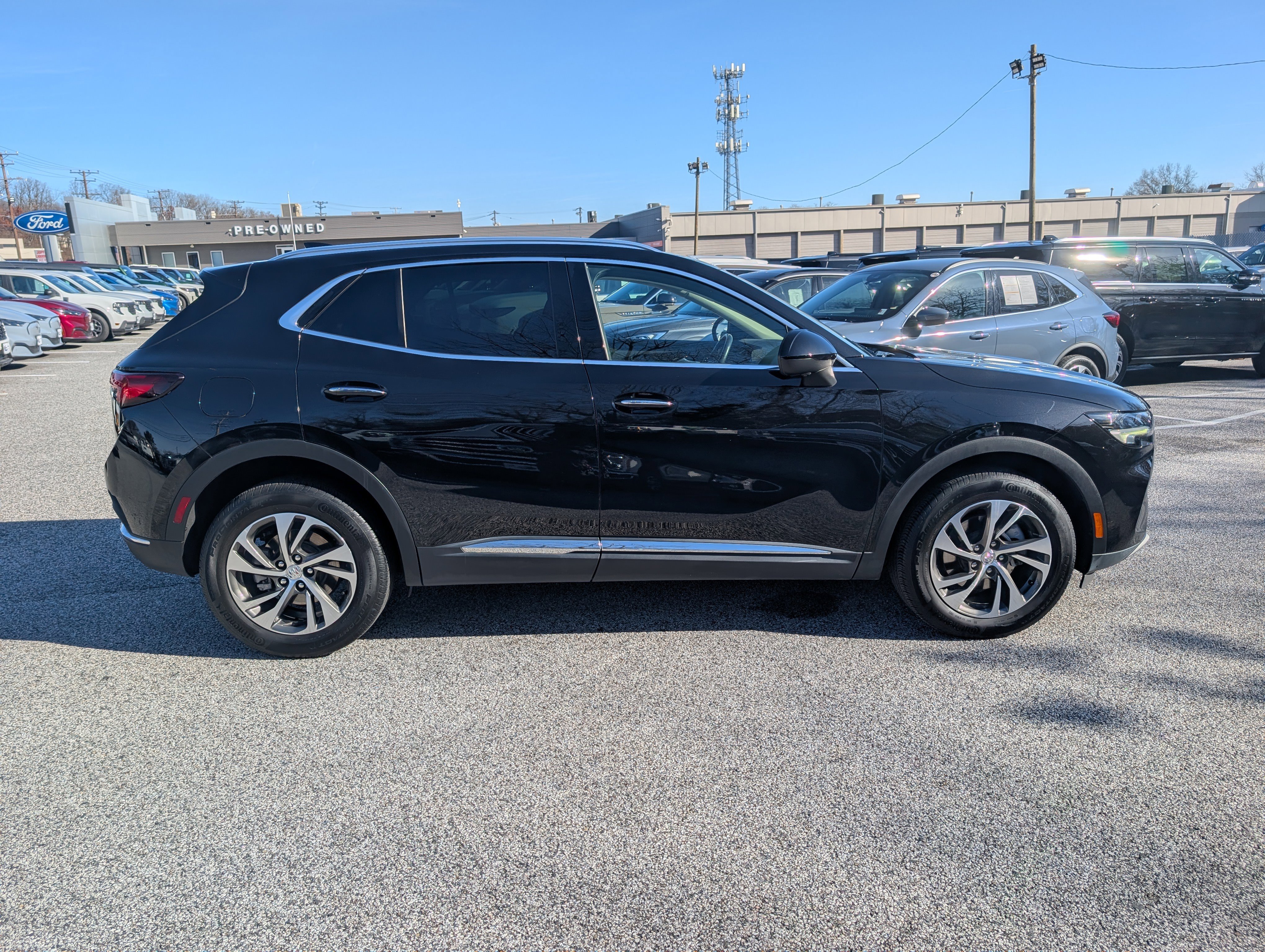 Used 2022 Buick Envision Essence w/ Technology Package I image 8