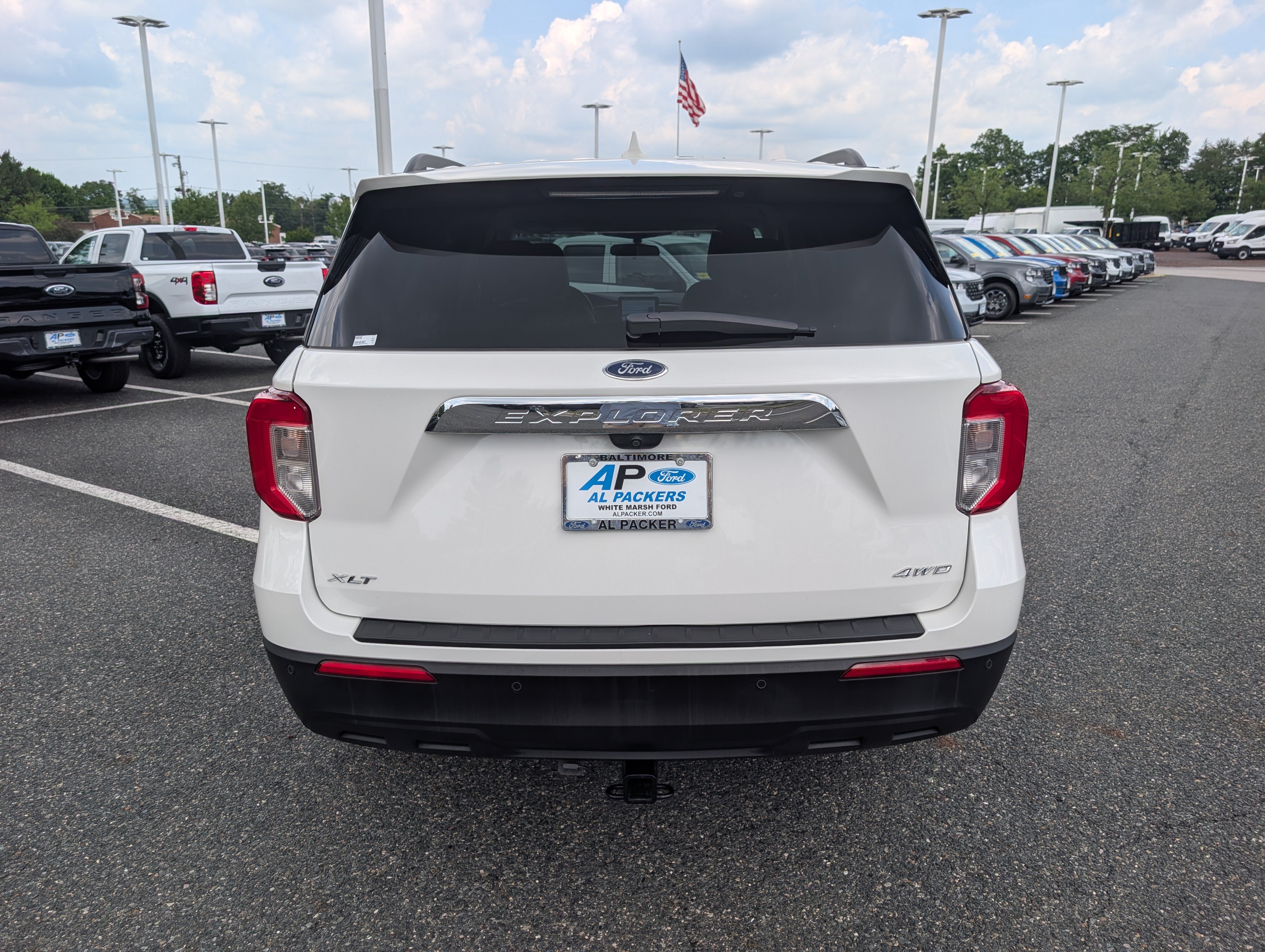 Certified 2023 Ford Explorer XLT AWD/4WD image 4