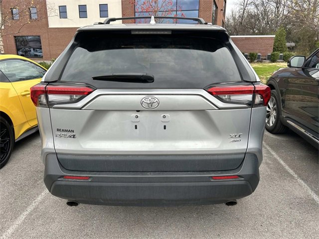 Used 2022 Toyota RAV4 XLE image 5