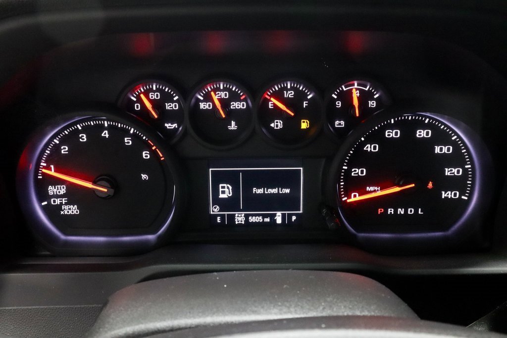 Used 2025 Chevrolet Silverado 1500 W/T image 26
