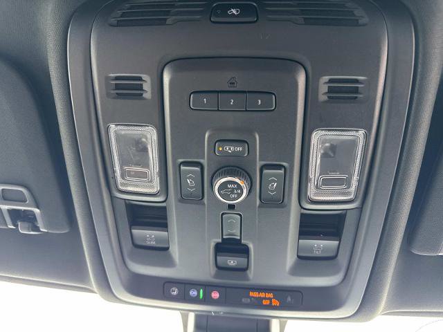 Used 2022 GMC Yukon XL Denali w/ Denali Ultimate Package image 26