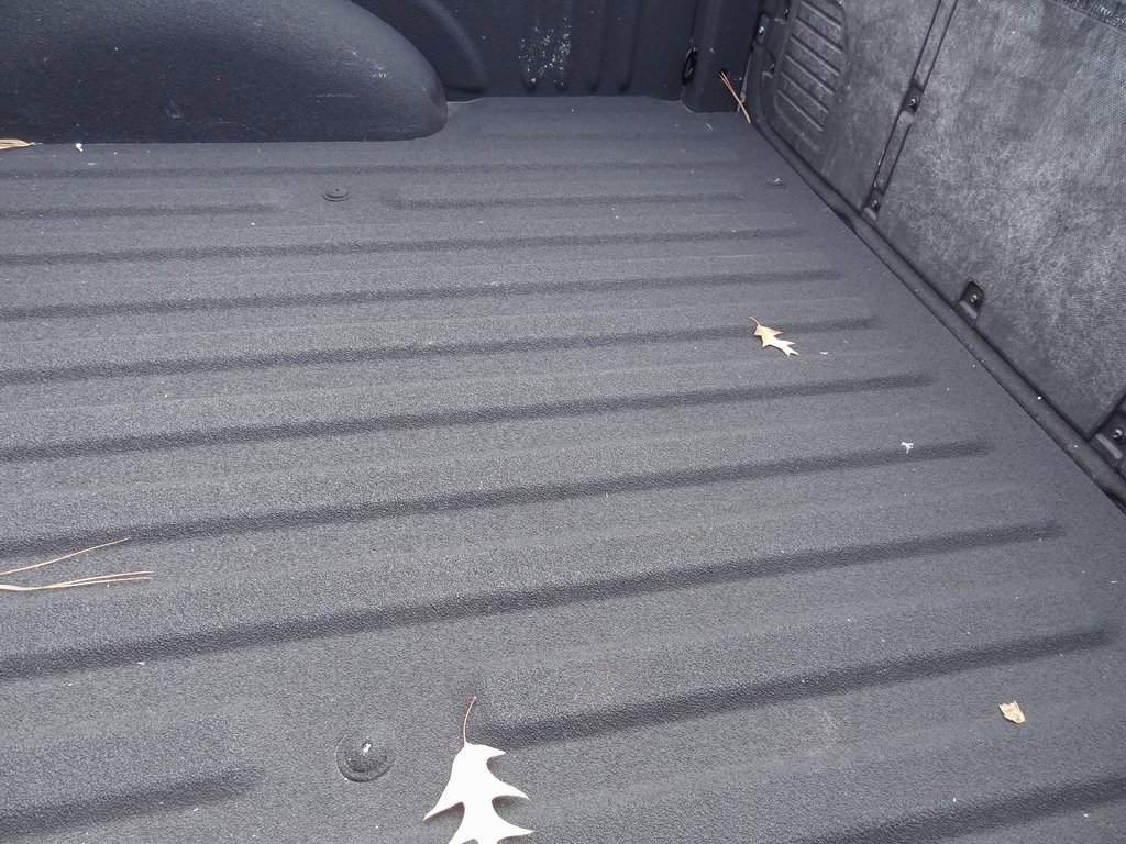 Certified 2021 Ford F150 XLT w/ Equipment Group 302A High image 7