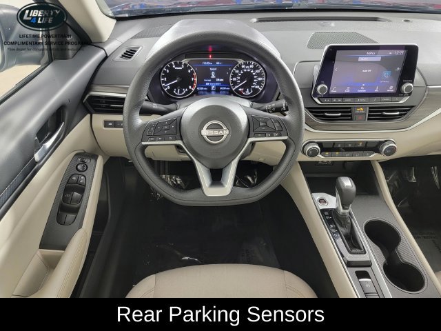 Used 2025 Nissan Altima 2.5 SV AWD/4WD image 27