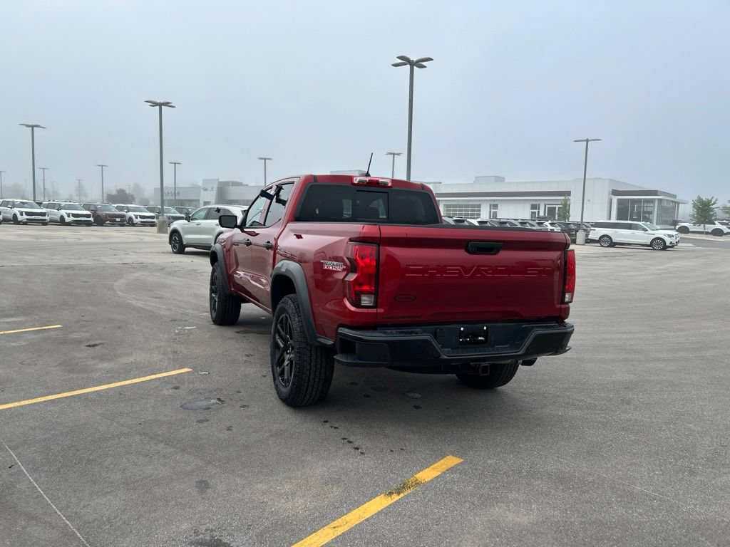 Used 2023 Chevrolet Colorado Trail Boss w/ Technology Package AWD/4WD image 9