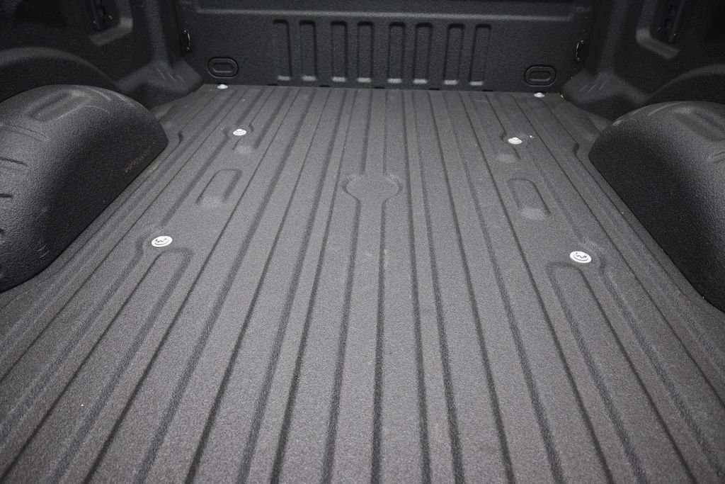 Certified 2025 Ford F250 Lariat w/ Tremor Off-Road Package AWD/4WD image 23