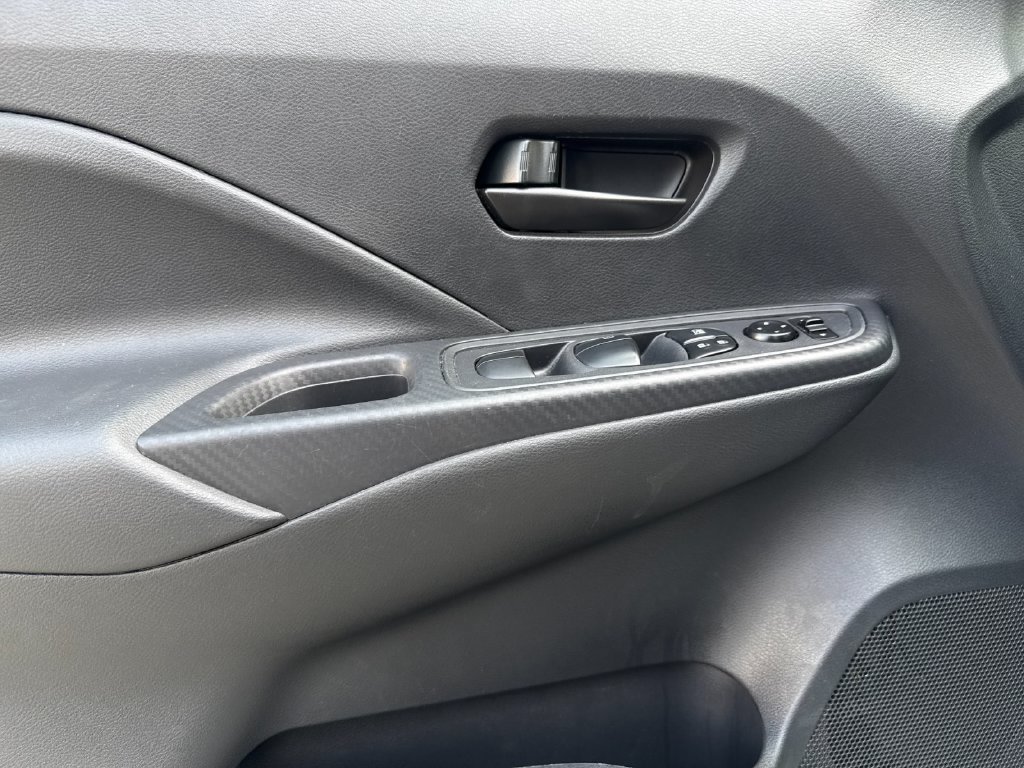 Used 2024 Nissan Versa S w/ Trunk Package FWD image 10