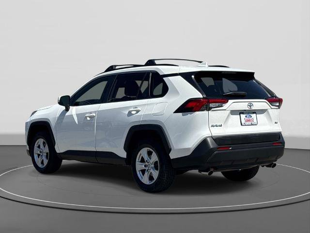 Used 2019 Toyota RAV4 XLE w/ Carpet Mat Package FWD image 2