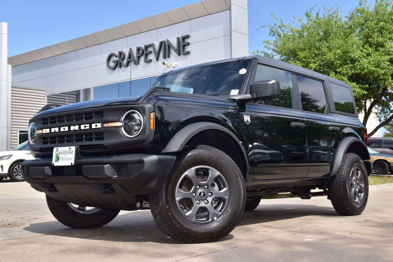 Certified 2025 Ford Bronco Big Bend image 2