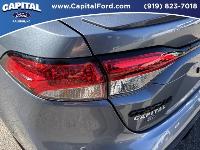 Used 2025 Toyota Corolla SE FWD image 15