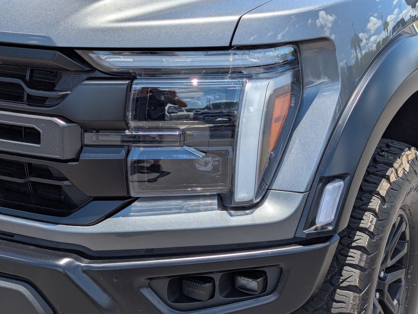 Certified 2025 Ford F150 Raptor AWD/4WD image 11