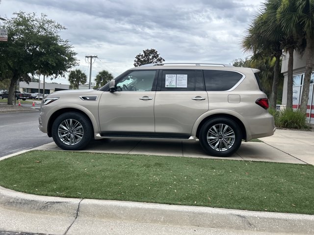 Used 2023 INFINITI QX80 Luxe w/ Cargo Package RWD image 9