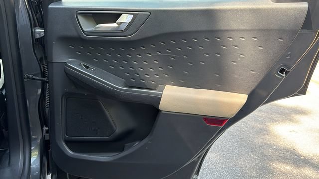 Certified 2020 Ford Escape SE FWD image 16