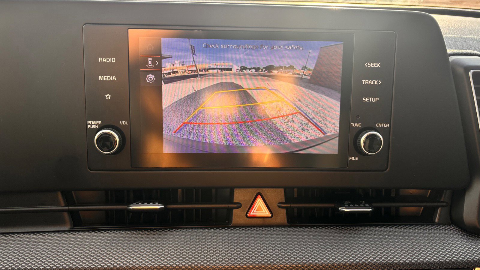 Used 2023 Kia Sportage LX image 32