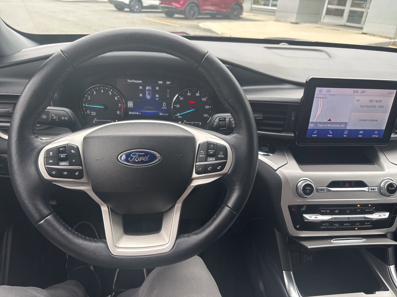 Certified 2022 Ford Explorer XLT w/ Equipment Group 202A image 12