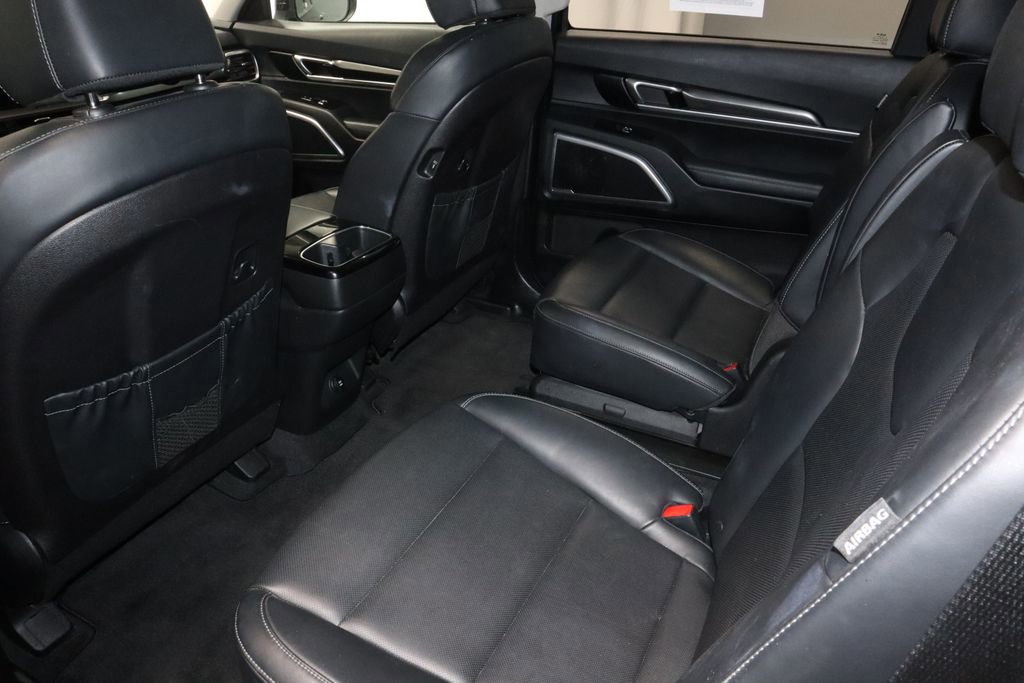 Used 2025 Kia Telluride S image 22