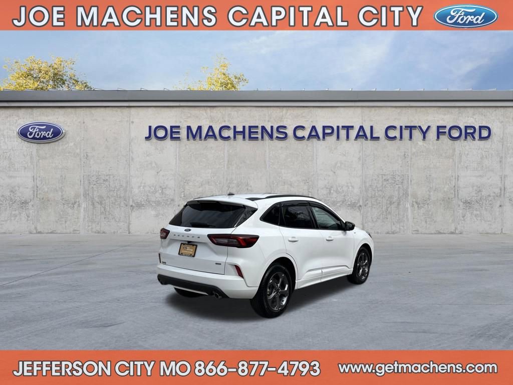 Certified 2023 Ford Escape ST-Line w/ Equipment Group 301A image 6