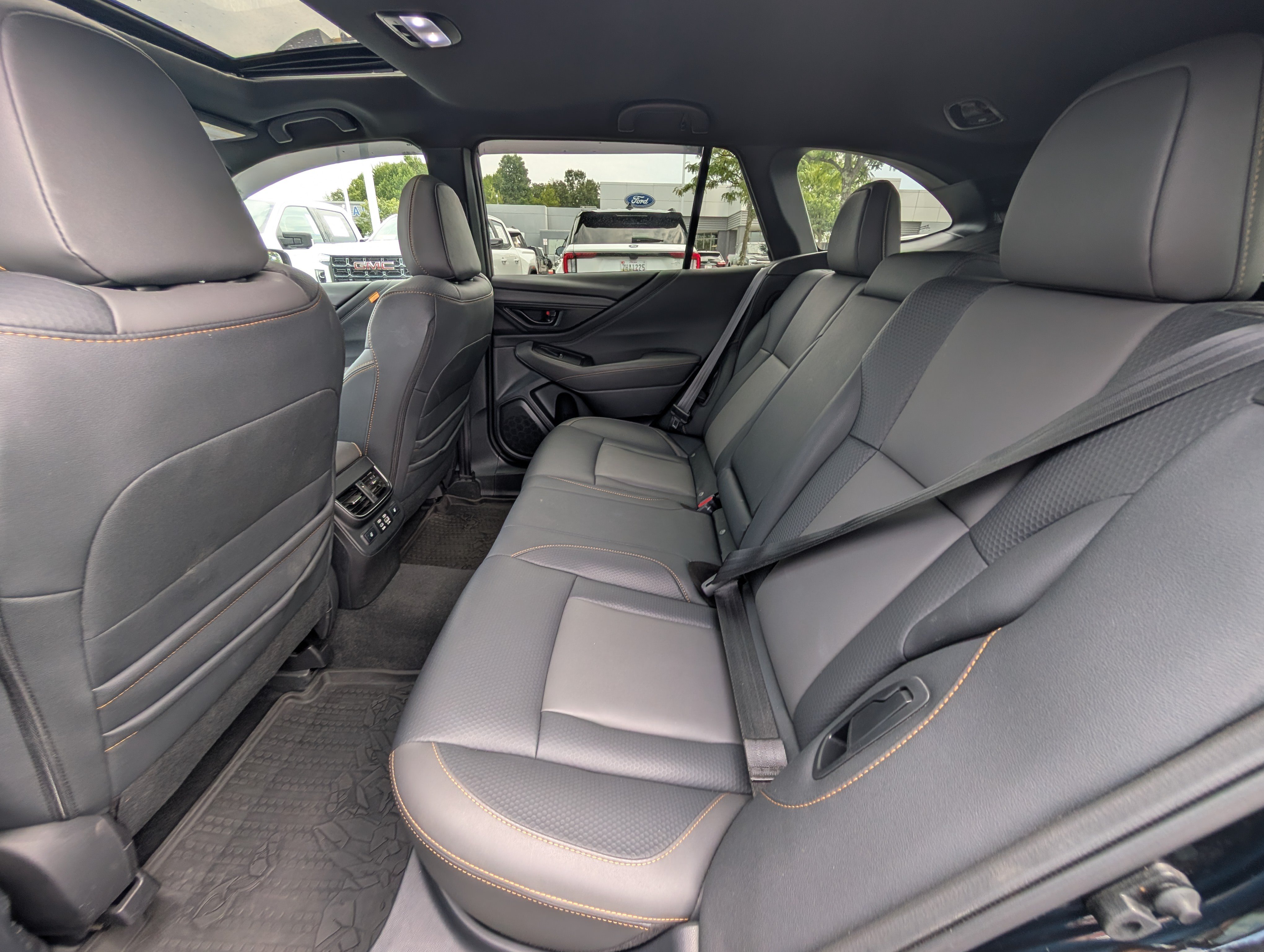 Used 2023 Subaru Outback Wilderness AWD/4WD image 14