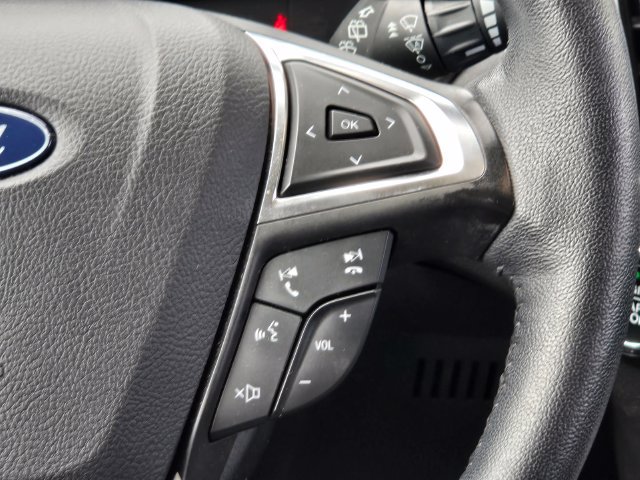 Certified 2024 Ford Edge Titanium w/ Equipment Group 301A AWD/4WD image 19