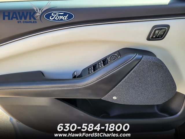 Certified 2023 Ford Mustang Mach-E Premium AWD/4WD image 18