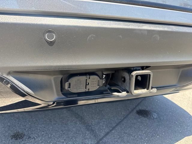 Certified 2022 Ford Explorer ST-Line w/ Class IV Trailer Tow Package RWD image 9