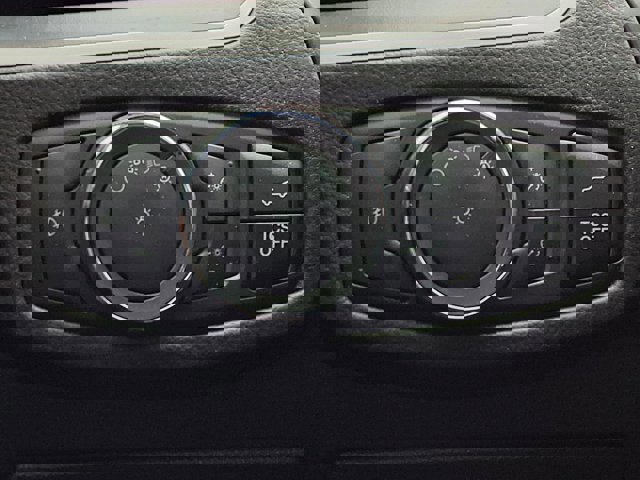 Certified 2024 Ford Edge ST-Line image 20