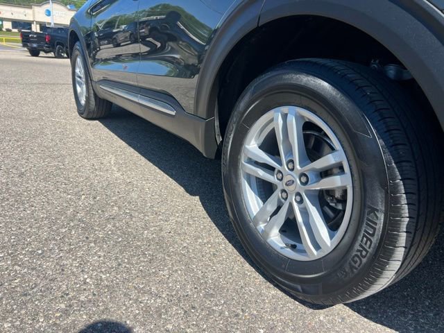Certified 2023 Ford Explorer XLT w/ Equipment Group 202A AWD/4WD image 25