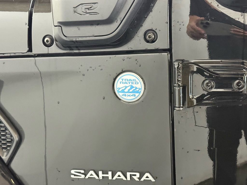 Used 2023 Jeep Wrangler Unlimited Sahara w/ Cold Weather Group image 35