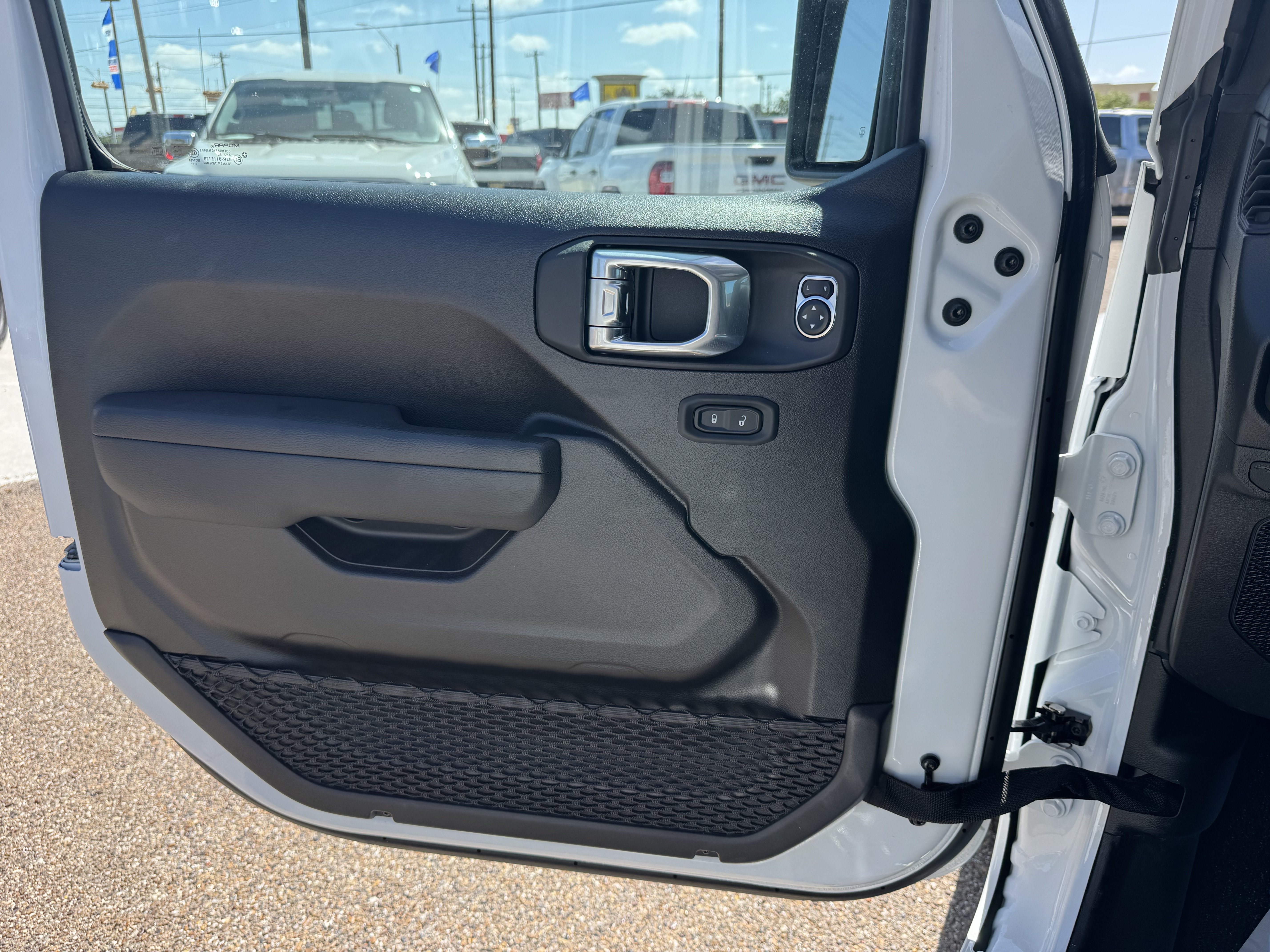 Used 2026 Jeep Wrangler Unlimited Sport AWD/4WD image 20