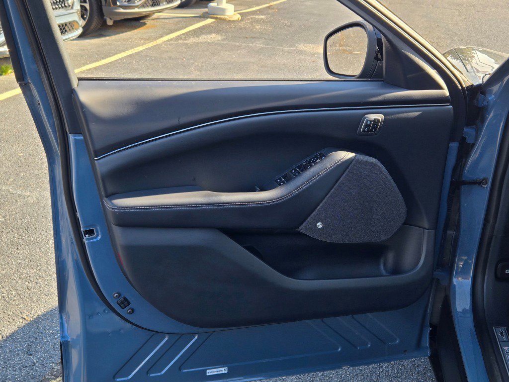 Certified 2023 Ford Mustang Mach-E Premium image 18