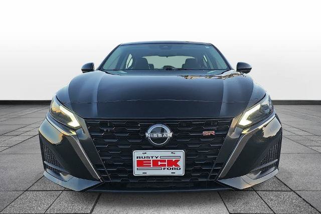 Used 2023 Nissan Altima 2.5 SR FWD image 2