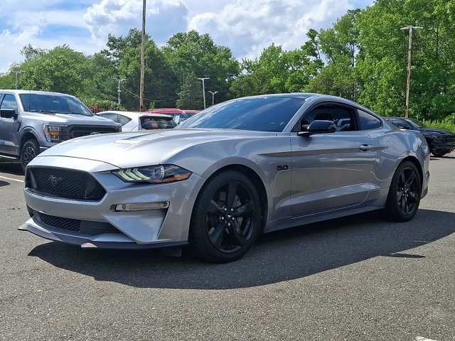 Certified 2021 Ford Mustang GT Premium w/ Black Accent Package RWD image 5