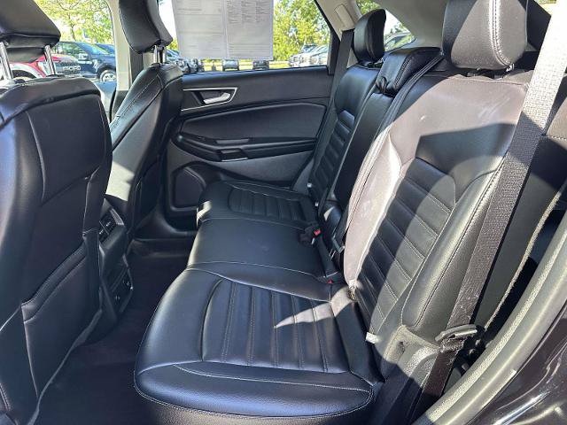 Certified 2024 Ford Edge SEL w/ Convenience Package AWD/4WD image 11