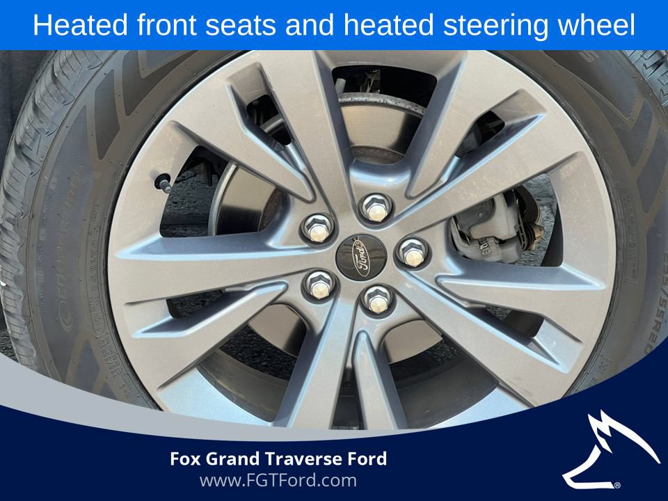 Certified 2022 Ford Explorer XLT w/ Equipment Group 202A AWD/4WD image 8