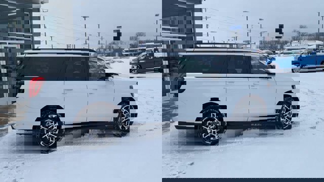 Certified 2025 Ford Expedition Max Active image 2
