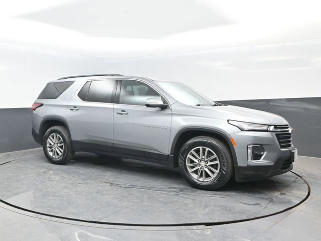 Used 2023 Chevrolet Traverse LT w/ LPO, Floor Liner Package AWD/4WD image 2