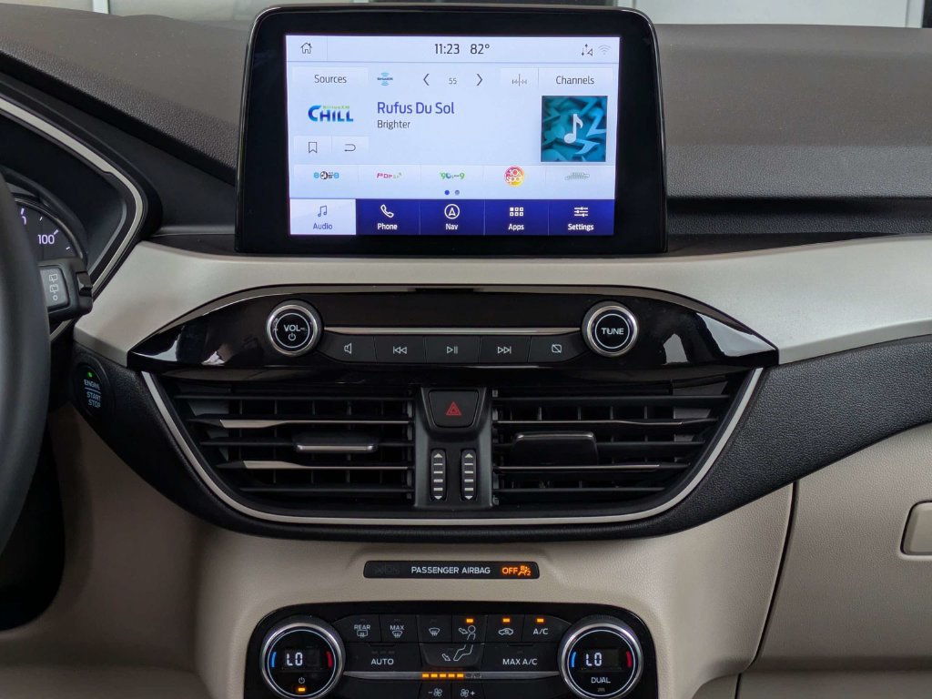 Certified 2021 Ford Escape SE w/ SE Sport Appearance Package FWD image 19