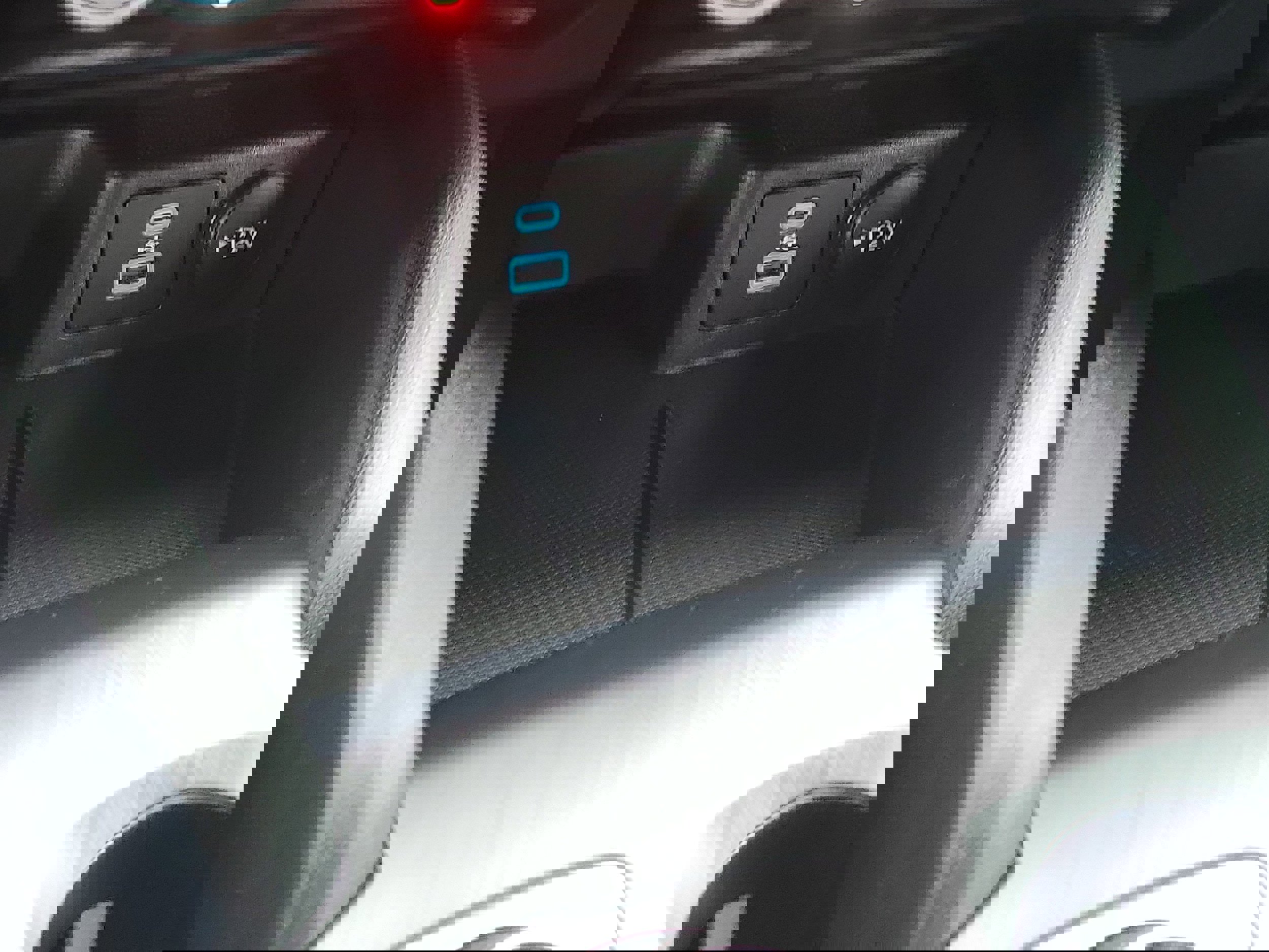 Certified 2022 Ford Escape SE w/ Convenience Package image 32