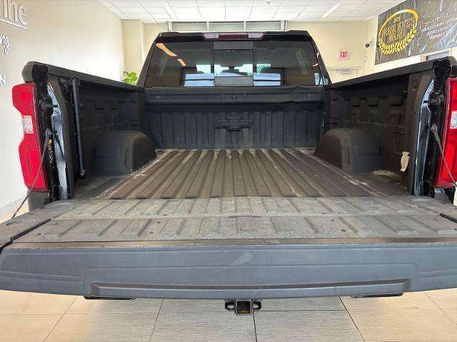 Used 2022 Chevrolet Silverado 1500 LT Trail Boss w/ Convenience Package II AWD/4WD image 10