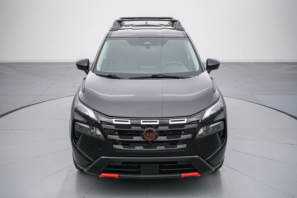 Used 2025 Nissan Rogue SV image 9